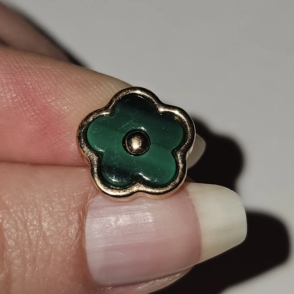 Clover floral dainty gold and green stud earrings
